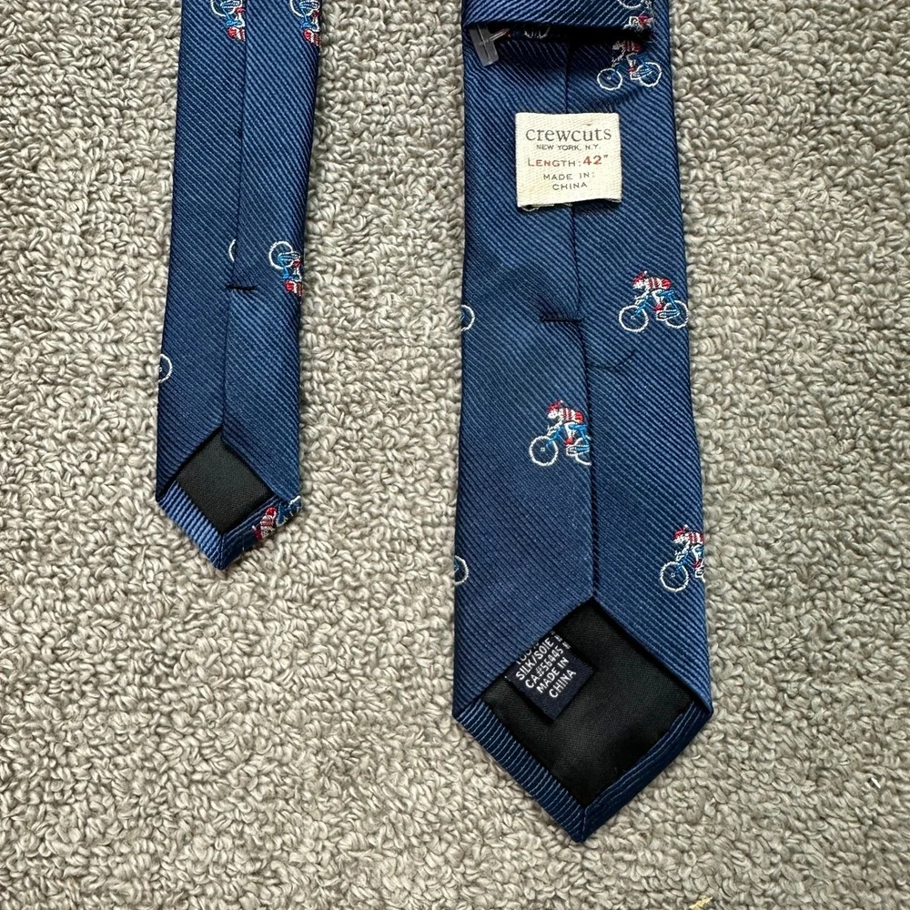 Crewcuts J.Crew Boys Navy Blue Silk Bicycle Embroidered Necktie 42 Inch Tie